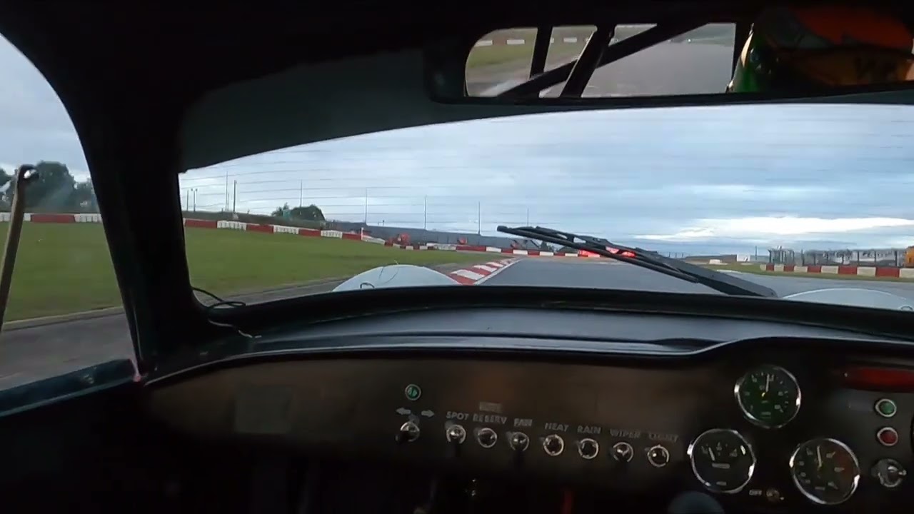 Onboard wet Nürburgring - Oldtimer Grand Prix 2025 - Ginetta G4R - Race winning drive