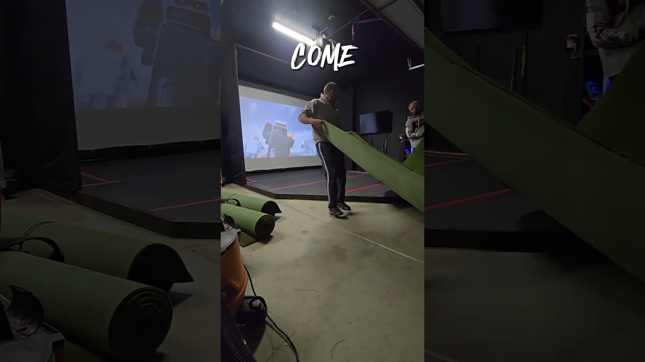 Instalowanie murawy na moim symulatorze golfowym #diyproject #golfsimulator #golf #mancave #diy
