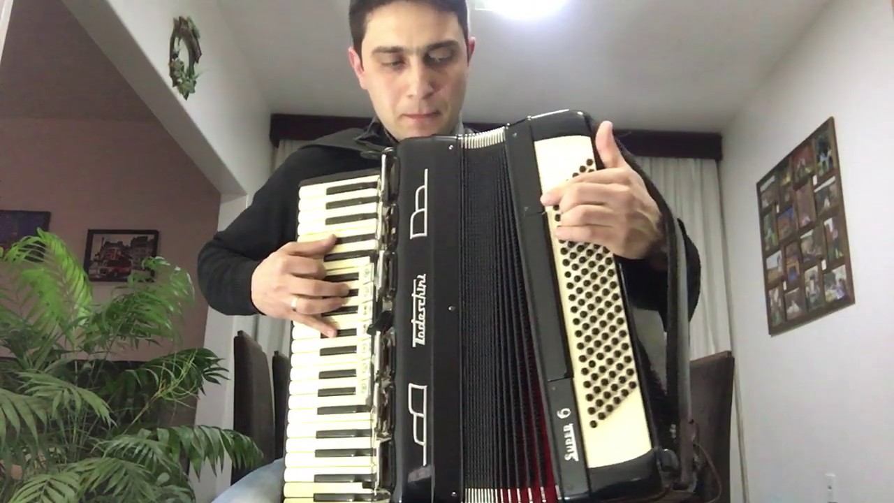 Bugio da Guabiroba (Gonzaga dos Reis) Por André Alano