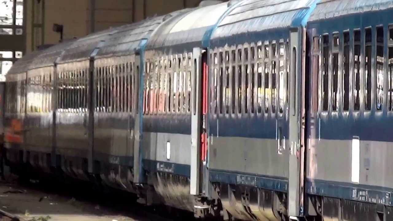 Budapest Keleti: EuroCity 170 Hungaria to Berlin, InterCity 406 Corona from Brașov