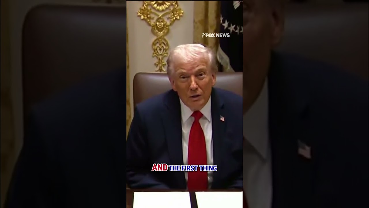 Trump stops Cabinet meeting when camera bumps into antique #shorts #foxnews #news #trump