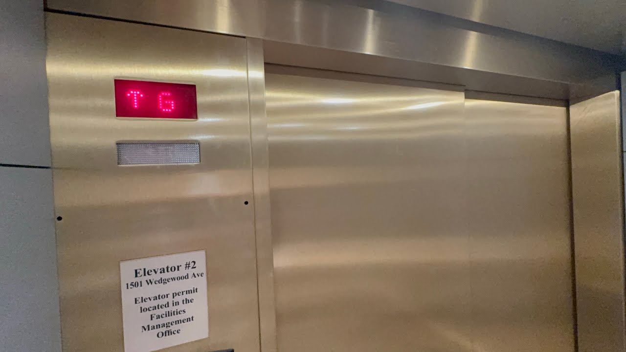 Elevators at Janet Ayers Academic Center Belmont University