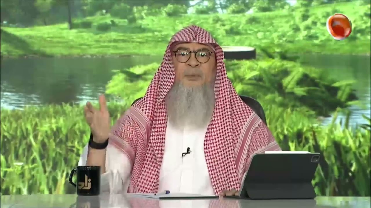 when to say Allah akbar when performing jalsatul istiraha Sheikh Assim Al Hakeem #hudatv