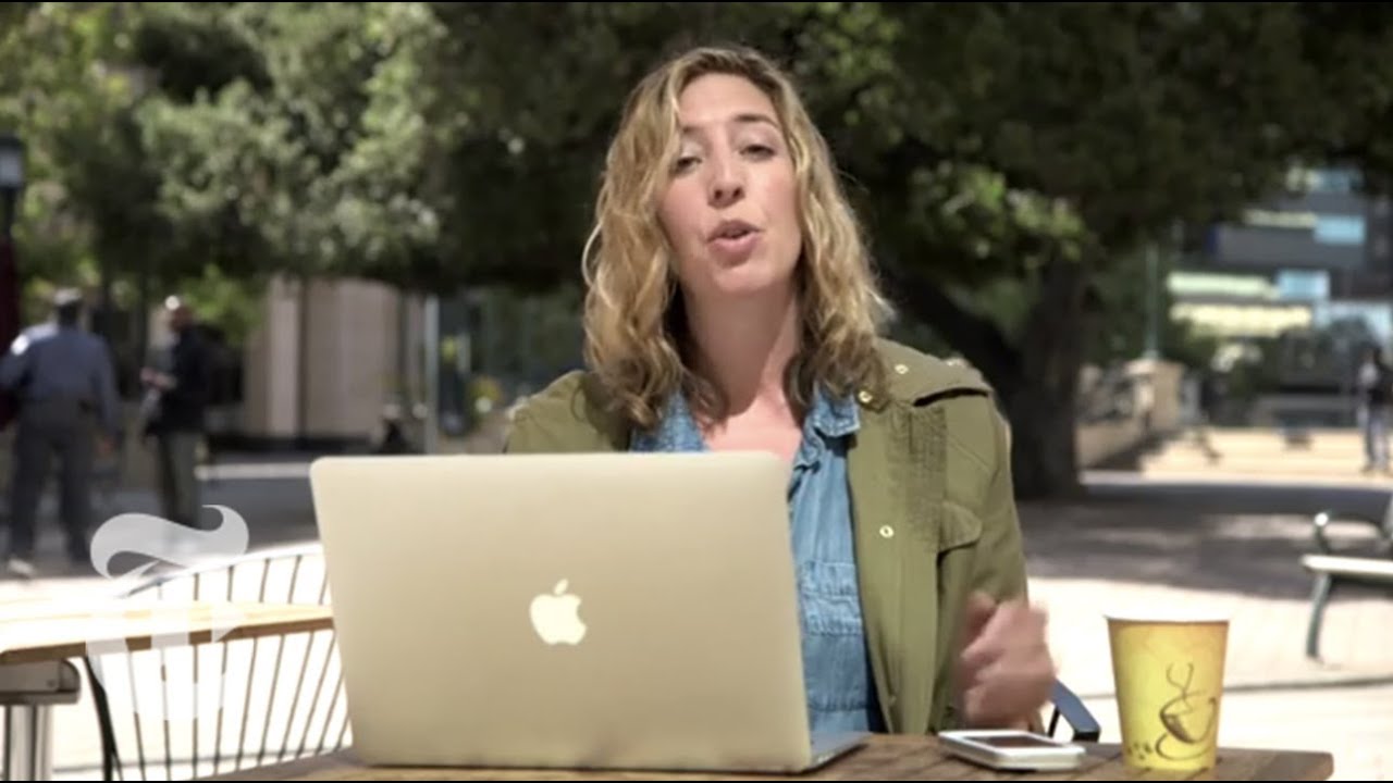 How to Edit Your Facebook and Twitter History | Molly Wood | The New York Times