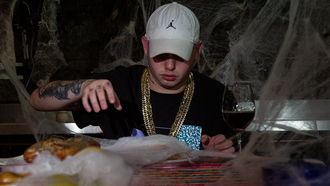 SUBMUNDO - DJ Roca e DJ Tenebroso (Faixa 1 - Monarquia do Submundo)