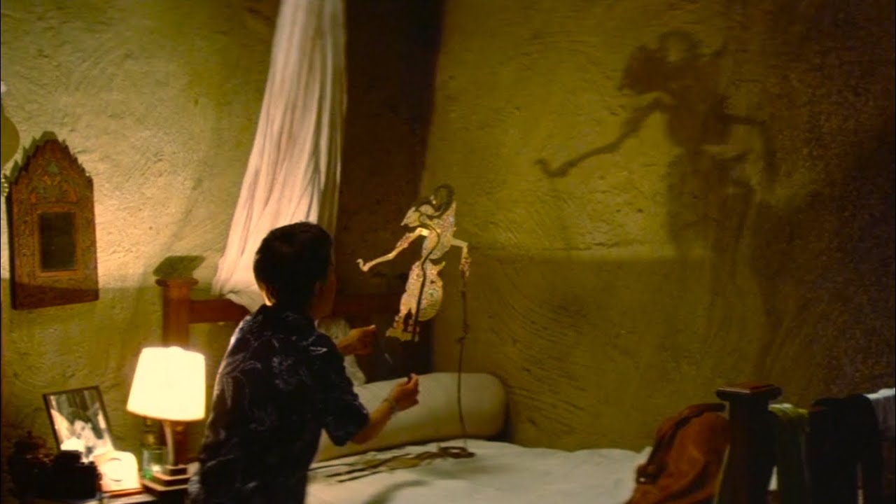 The Year of Living Dangerously (1982) - Wayang - Subtitles