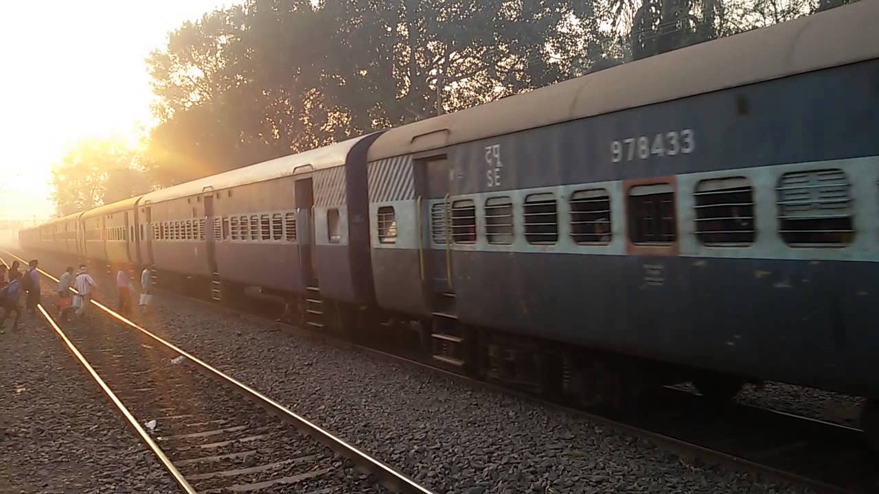 58111 Tata Itwari Passenger Train Scheduled Halt at Adityapur