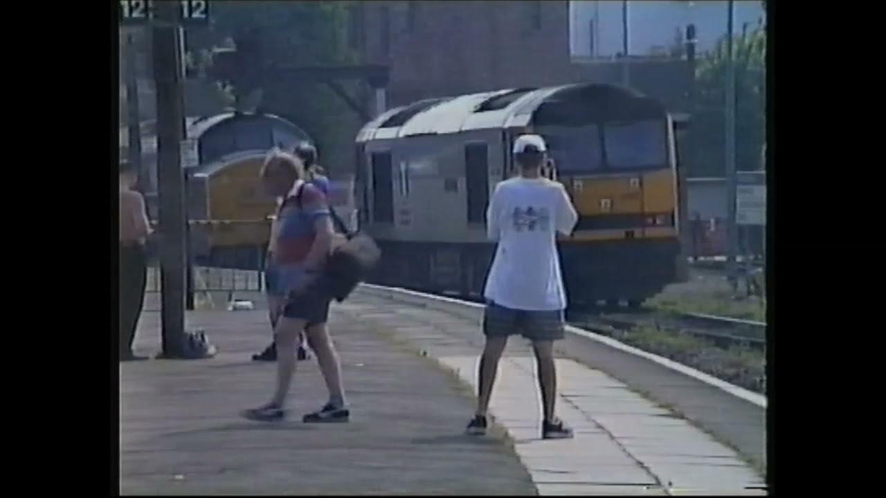 Railways 1998. 35 mainline freights in Wales