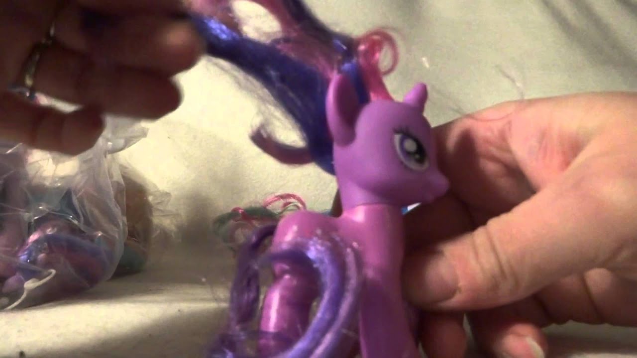 Huge My little pony mystery box! Over 70+ ponies!