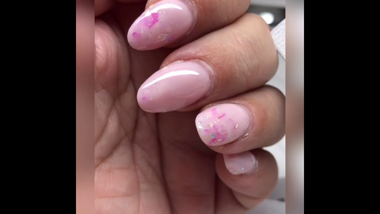 Come accorciare le nostre unghie in gel