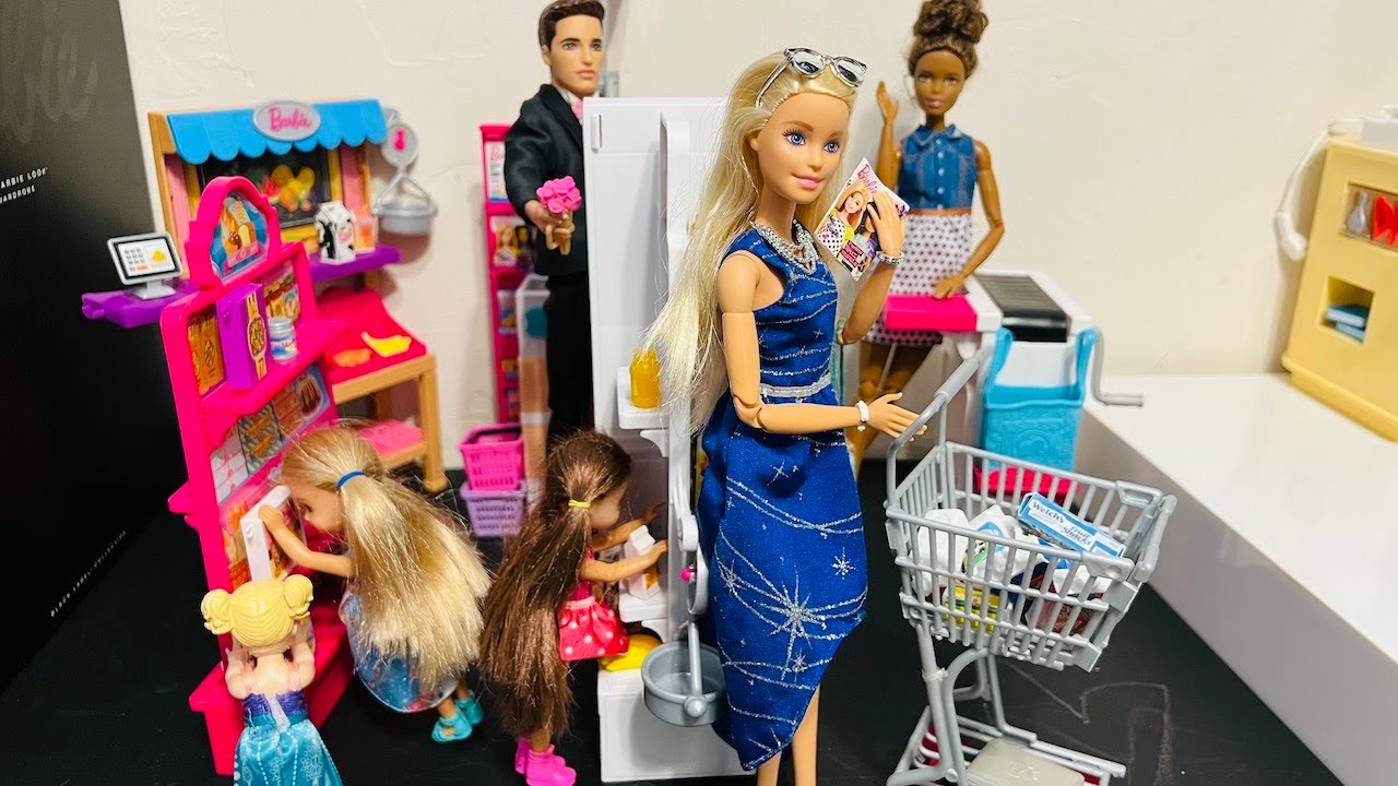 Barbie, Ken, Haley, Ally, Lily GROCERY STORE!