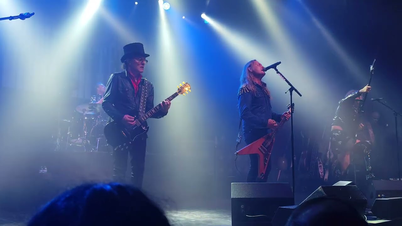 D-A-D - 02 - ( CoWpunks & Glampires Tour 2026 ) LAV Lisbon 17 JAn 2026