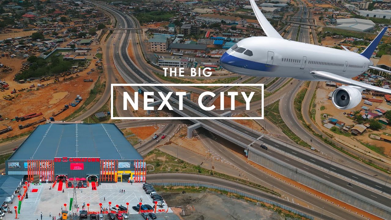 This Stretch of Road in Ghana Is Turning Into a City