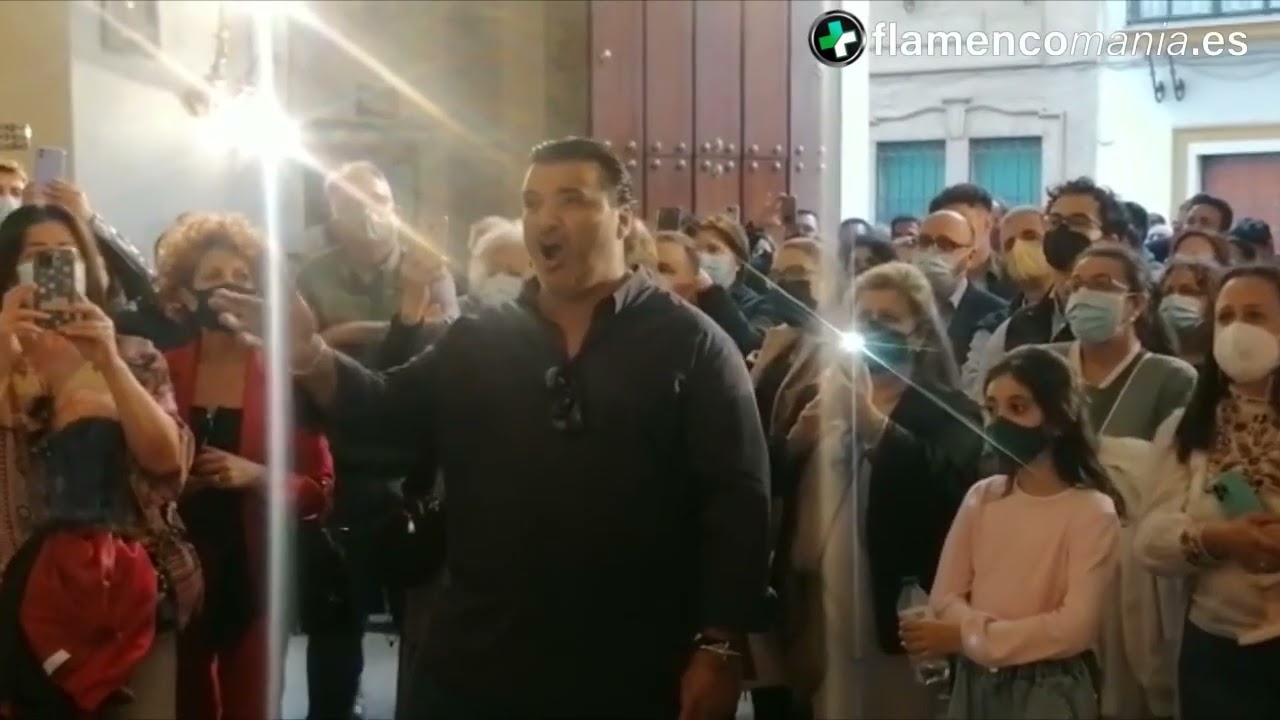 Saetas a la Esperanza de Triana de Juan Lara y Luis Santiago