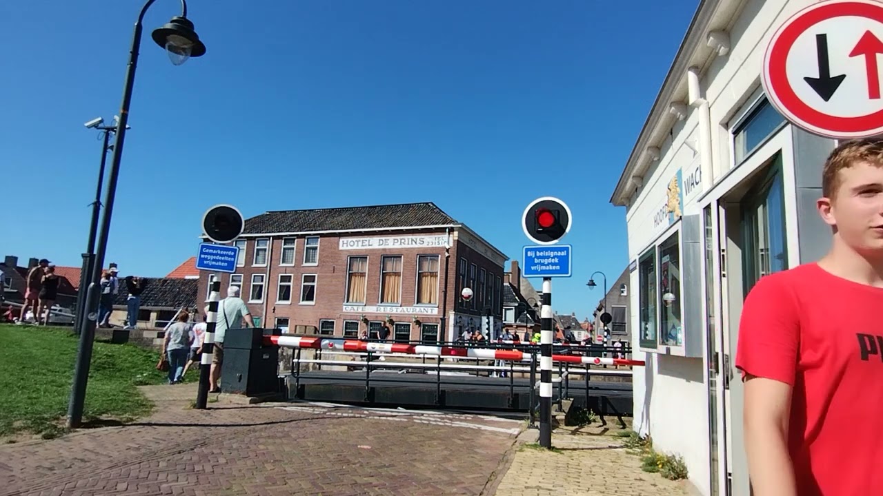 Brugopening sluisbrug makkum