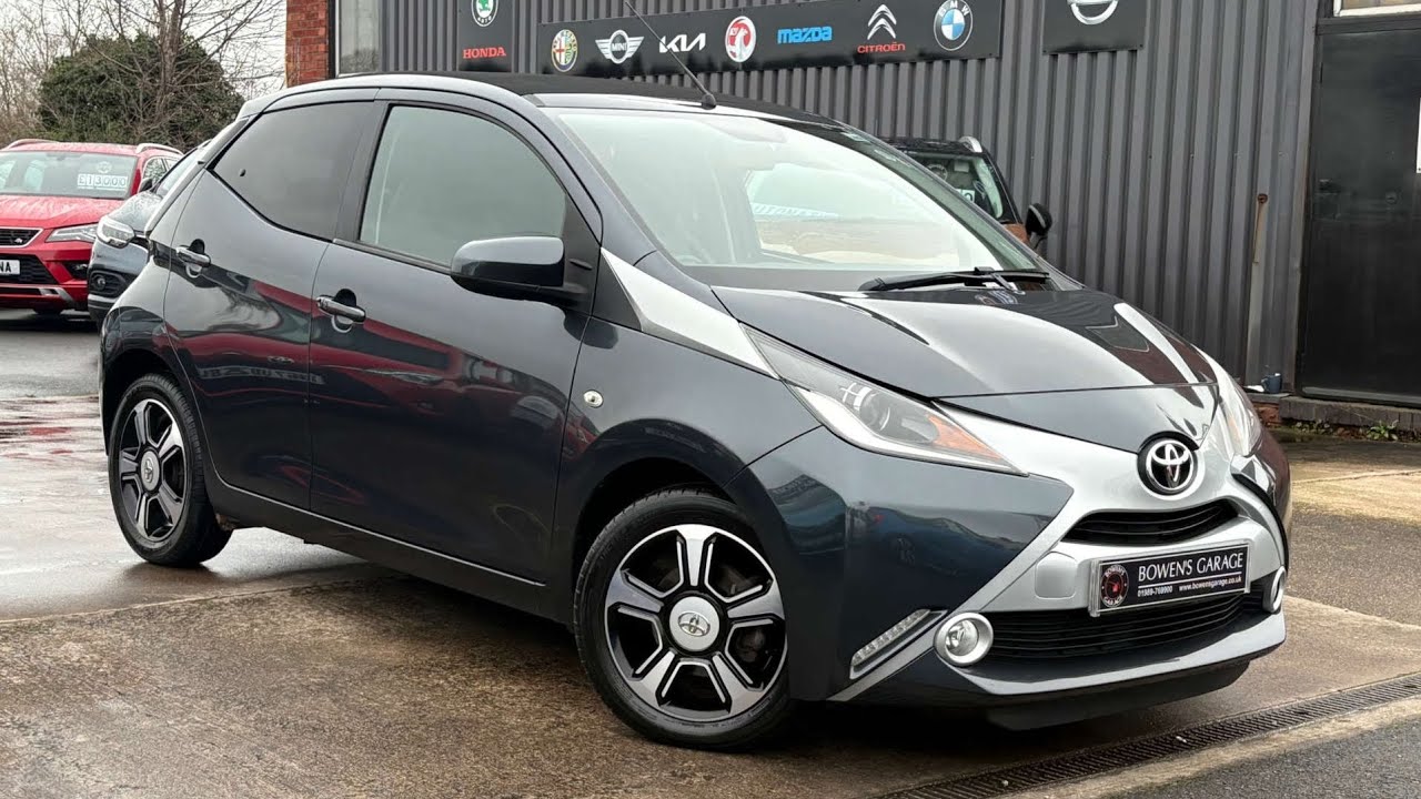 2016 (16) Toyota Aygo X-Clusiv 2 1.0 5Dr in Electro Grey. 64k Miles. 8 Services. £20 Tax. £6250
