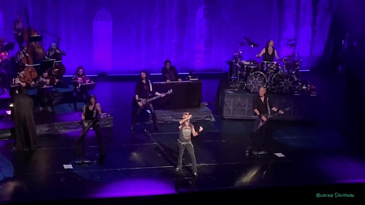 Accept &laquo;Shades of Death&raquo; incl. Grieg's 