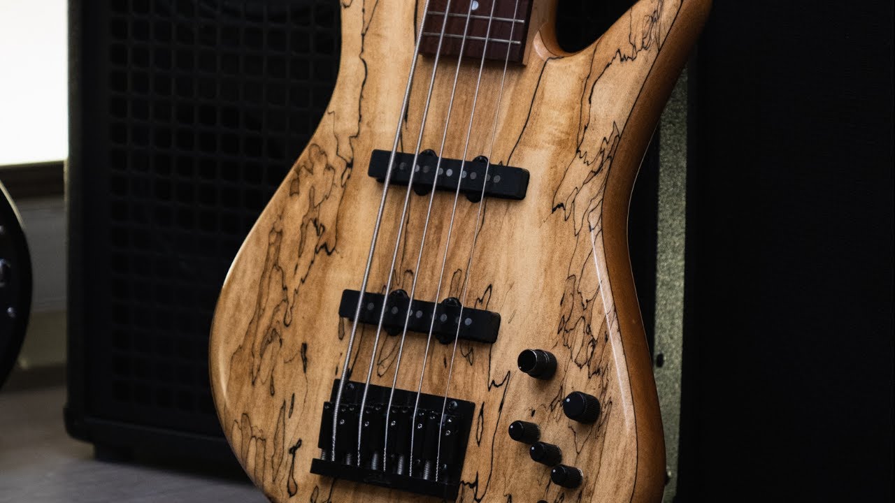Live: Fodera Emperor 5 Bolt-on Spalted Maple 2000