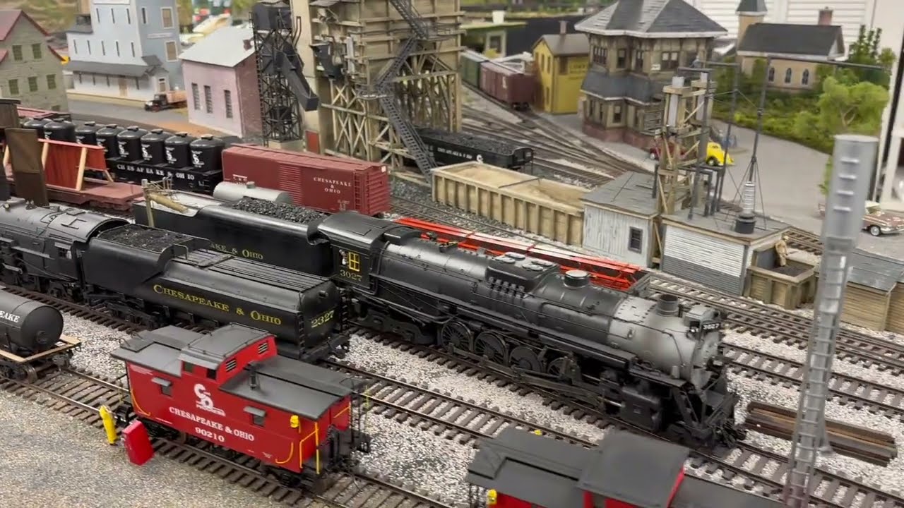 Bob Hess' 2-Rail O Scale C&O Layout