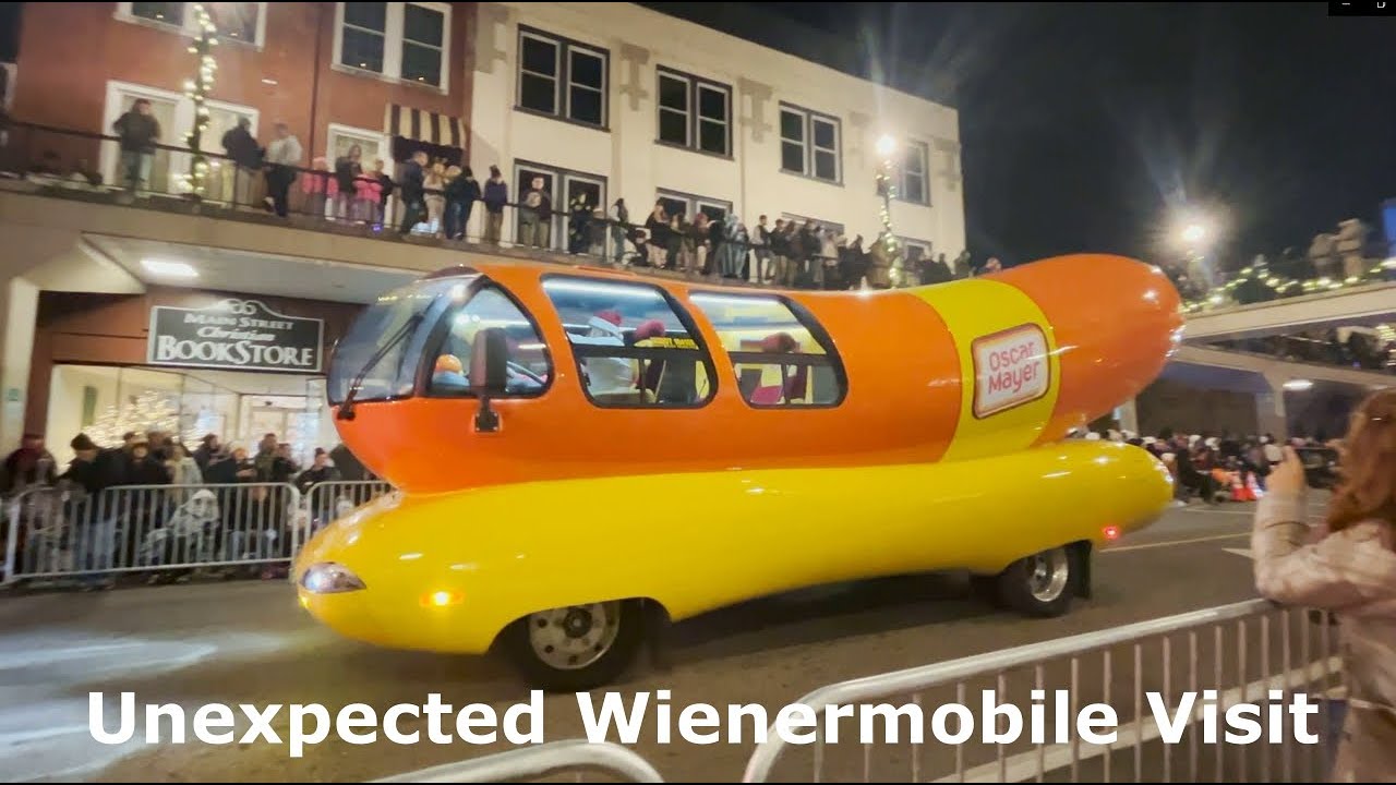 Oscar Mayer Wienermobile Makes Surprise Appearance