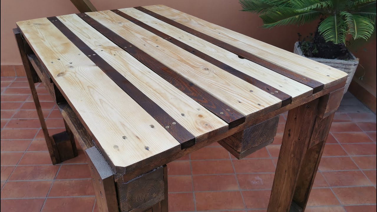 DIY Desk wood table made with EPAL - scrivania in legno fai da te con bancali EPAL