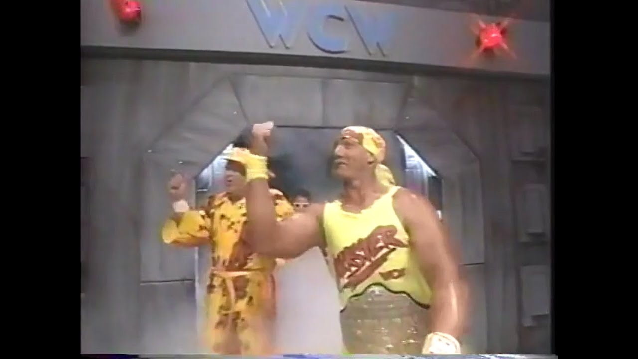 Hulk Hogan & Dave Sullivan vs Ric Flair & Mystery Partner   Main Event Oct 9th, 1994