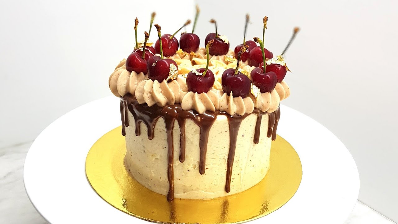 Mini layer cake roulé  praliné رولي بطريقة جديدة بطعم البوفريوة