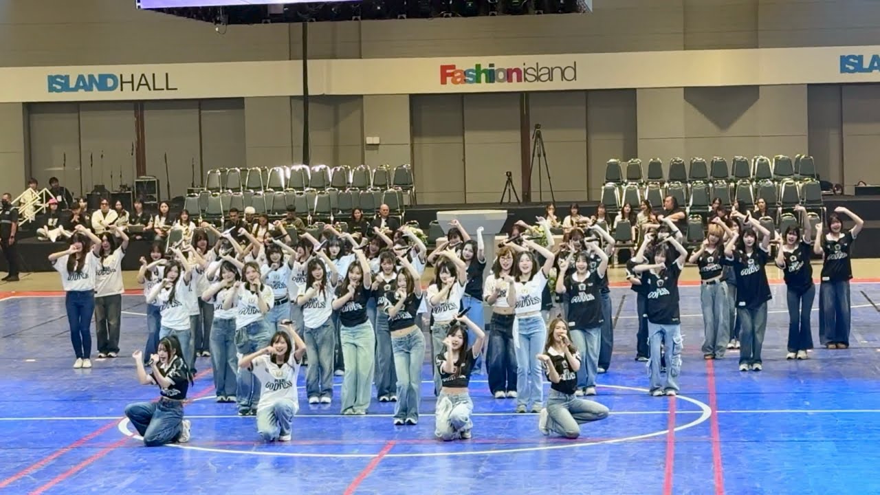 BNK48 & CGM48 Team Athena & Artemis Performance | BNK48 & CGM48 Sports Day 2026 [WAR OF GODDESS]