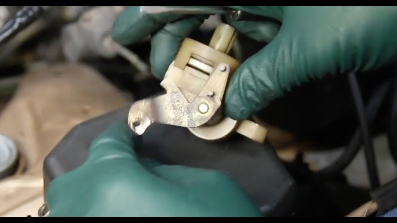 1978 to 1985 Mercedes Diesel Vacuum Control Valve for Transmission Shifts