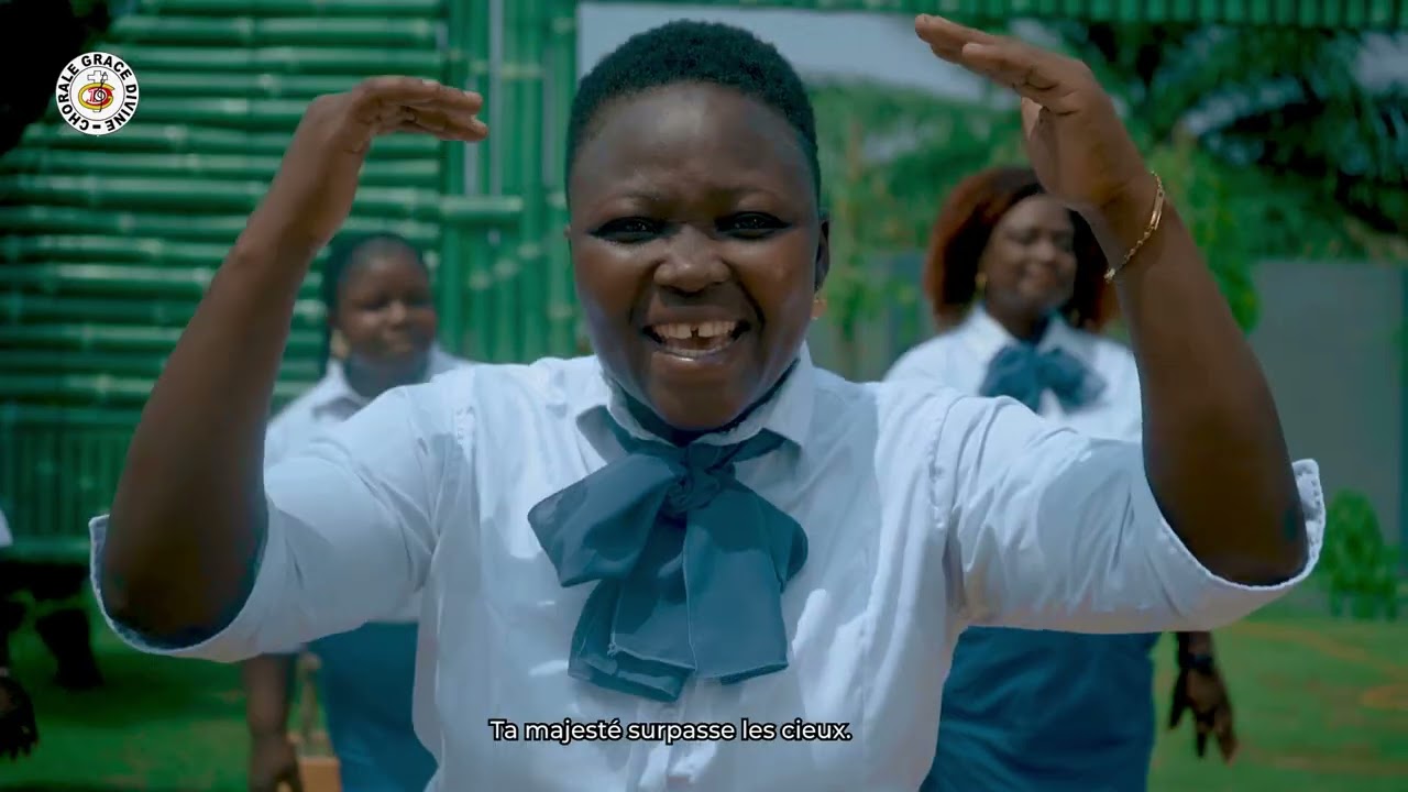 CHORALE GRACE DIVINE QUI EST GRAND COMME TOI sous titrage