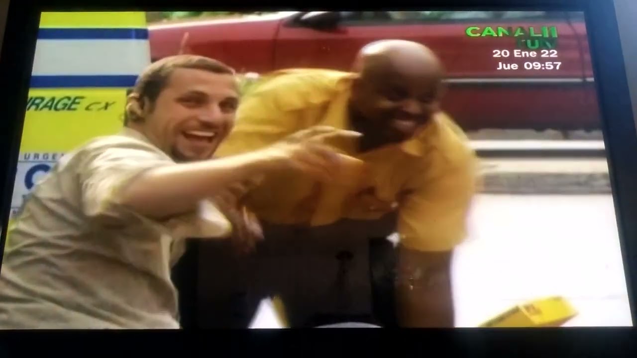 Paramédicos pagan con dinero del paciente 2002