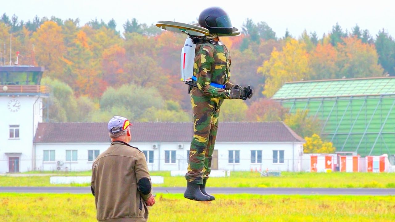 AWESOME RC FLYING MAN!! RADIO CONTROLLED PERSON FULL SCALE 1:1 FLIGHT DEMONSTRATION