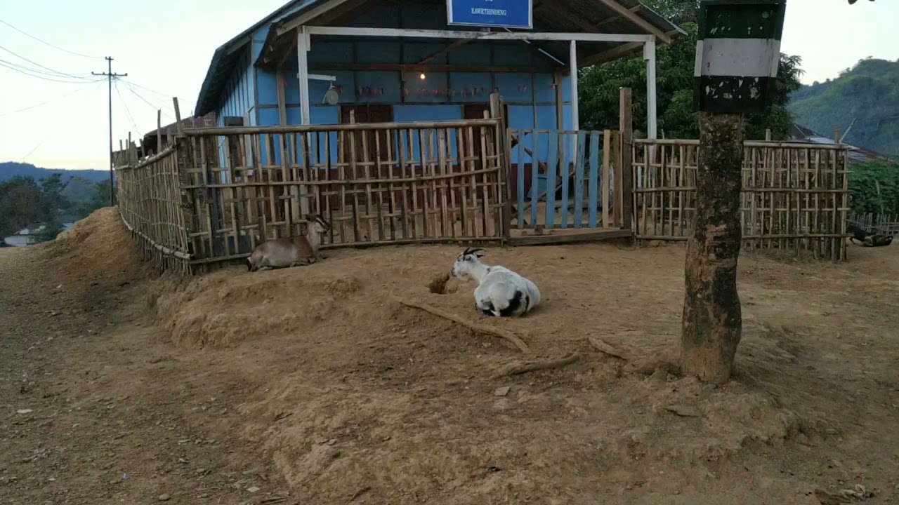 Kawrthindeng (Lawngtlai District)