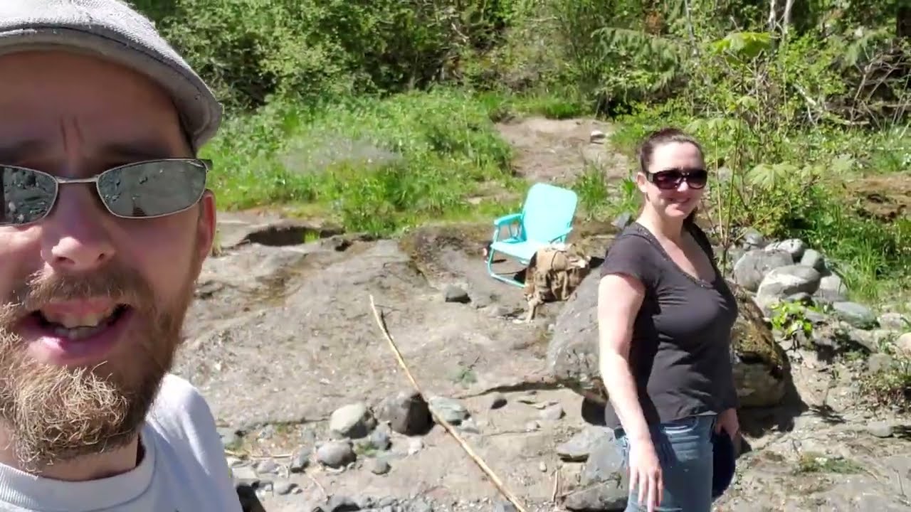 Prospecting the Nanaimo River, featuring the Fisher Gold Bug 2!