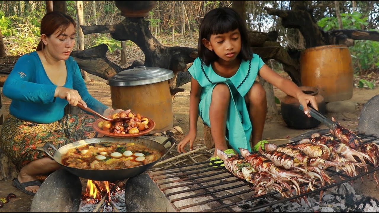 Mother cooking pork braised spicy with duck egg so tasty- Grilled squid for dinner +5food recipe