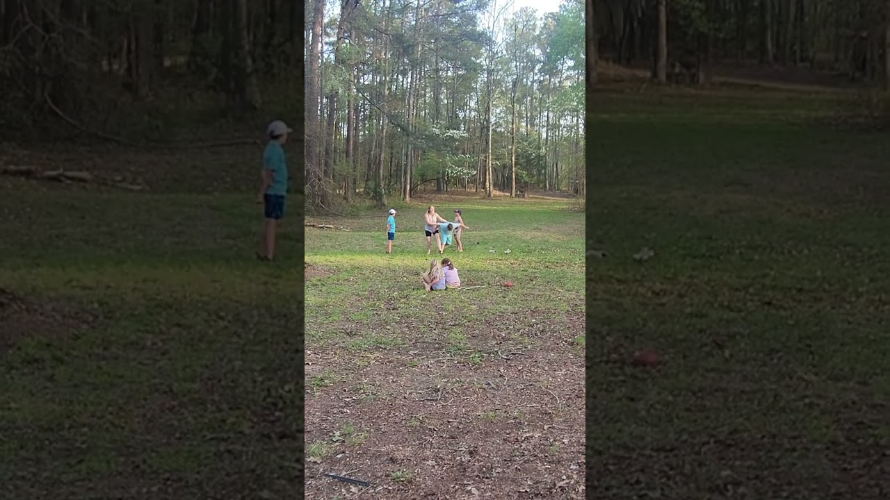 FUNNIEST EASTER 3 legged race youve ever seen.