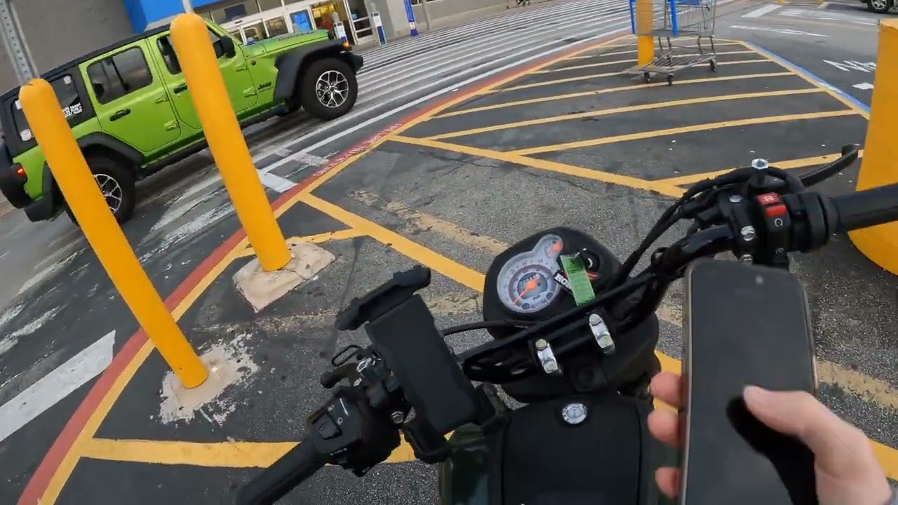 Honda Navi | The perfect errand bike