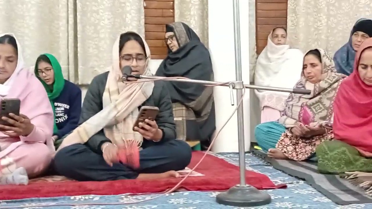 🙏🌸 ਸ਼ਬਦ  )(ਕਿੰਨਾ ਸੋਹਣਾ ਹੈ ਜੀ ਭਾਗਾ ਵਾਲਾ ਵਿਹੜਾ ਗੁਰਾ ਦੀ ਜਿੱਥੇ ਹੋਵੇ ਬੰਦਗੀ 🌸🙏