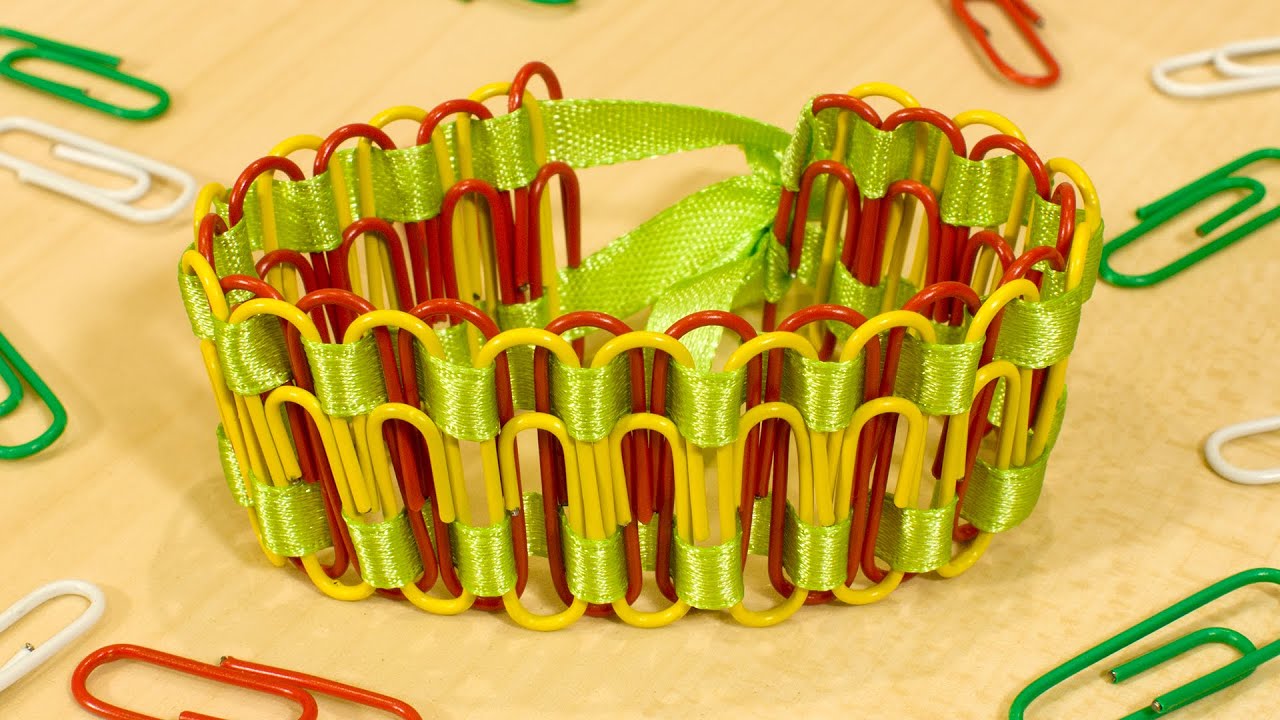 DIY Paper Clips Bracelet - How To Make A Bracelet Out Of Paper Clips