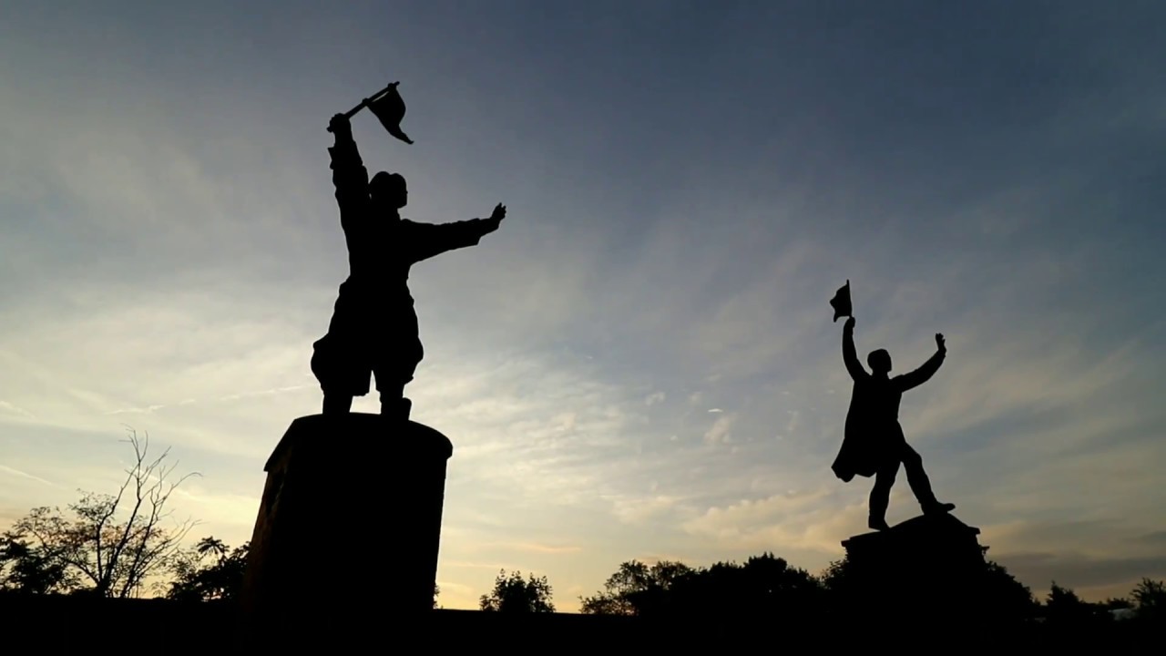 BUDAPEST: MEMENTO PARK | The Communist ALL-STARS Park