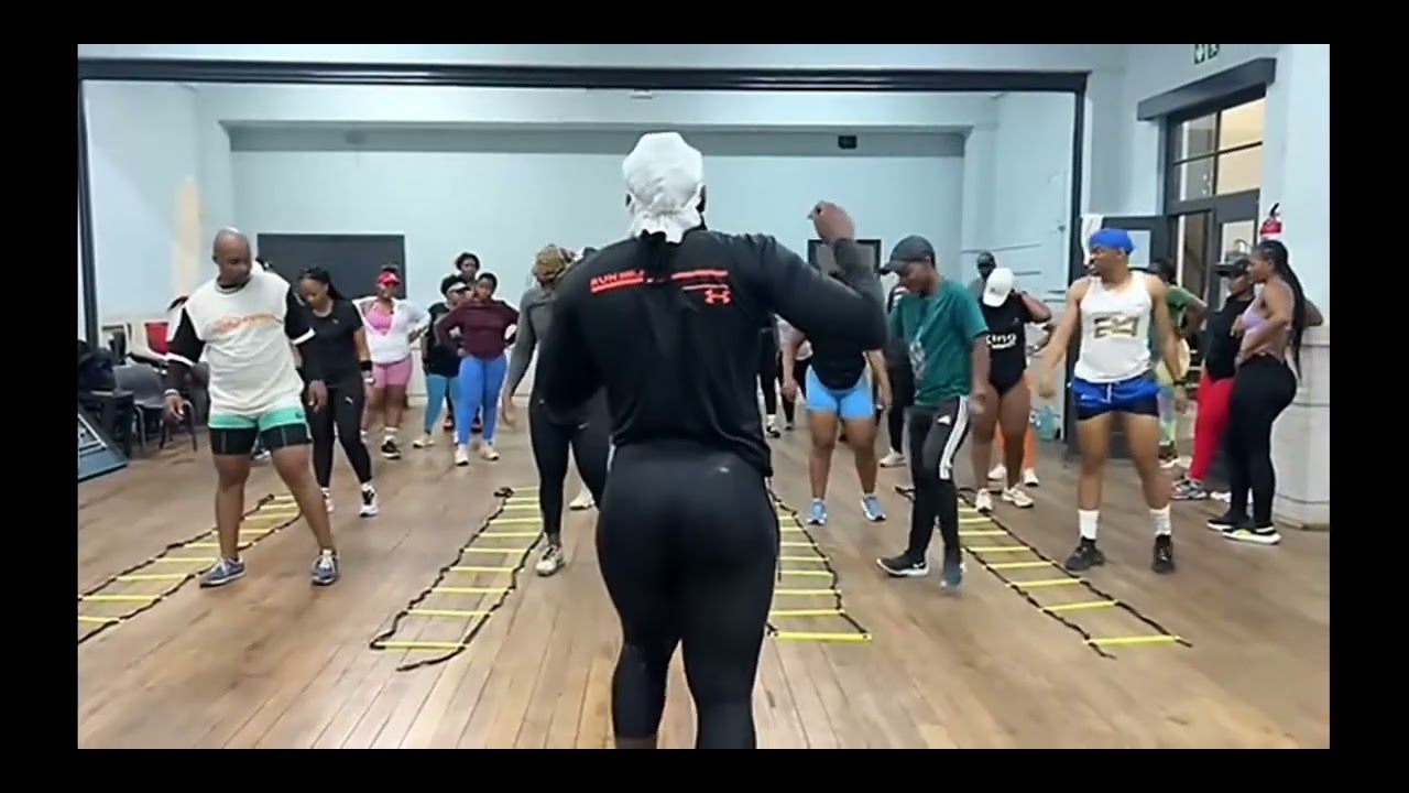 Come Discover How to get a Big Butt without BBL. 