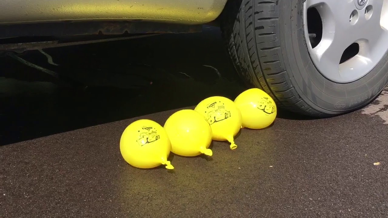 EXPERIMENT CAR VS CARS WATER BALLOONS