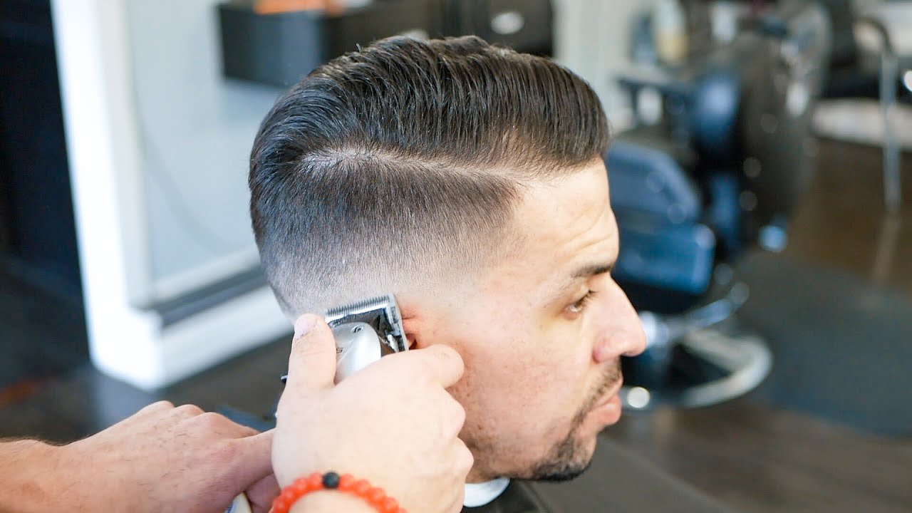 How to Fade Difficult hair  ★ Barber Tutorial