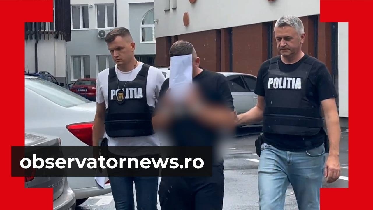 Fraudă fără precedent la BAC. Elevii suspecți au folosit ochelari inteligenți și căști minuscule