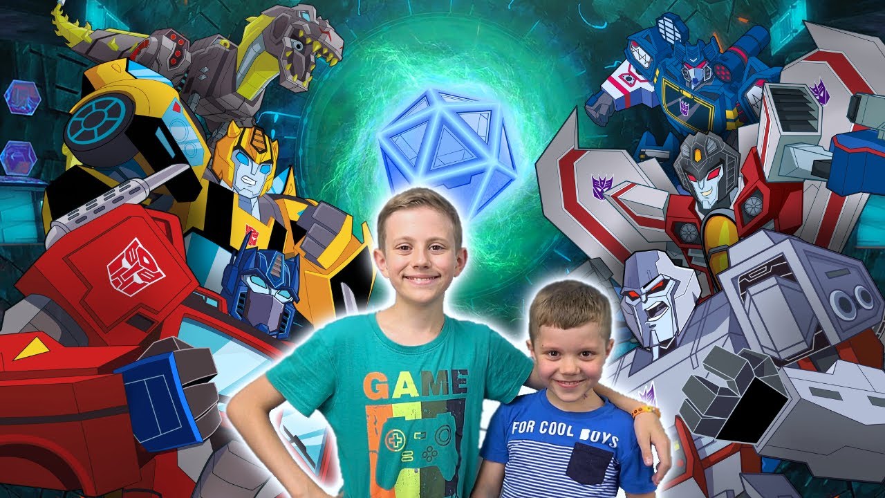 ТРАНСФОРМЕРЫ на ПОЛЕ БИТВЫ - Даник и Никита играют в TRANSFORMERS BATTLEGROUNDS