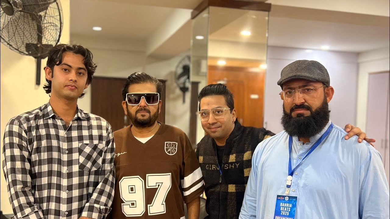 @Azmibukhari #officialchannel  #comedian #pakistan to day #Markhr #drink #event at  #bahriatown 