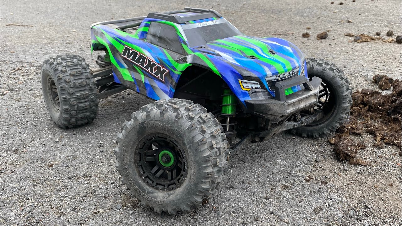 TRAXXAS MAXX V2 - 2nd Run. Stock.