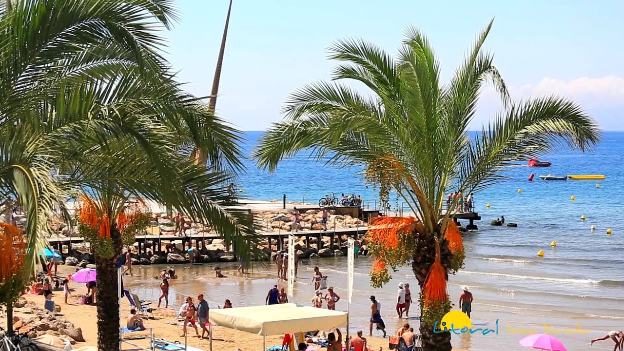 Apartamento de vacaciones en Salou primera linea de playa complejo Barcino