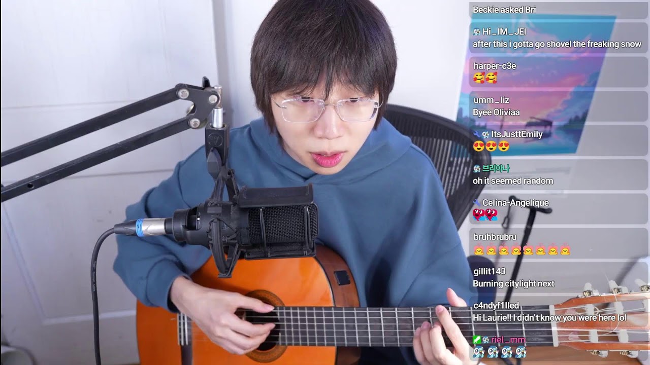 playing song competition (BTS verison)