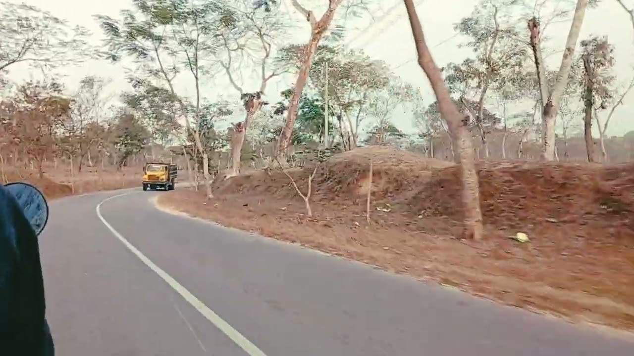 মাধবপুর থেকে চন্ডি যাওয়ার পথে